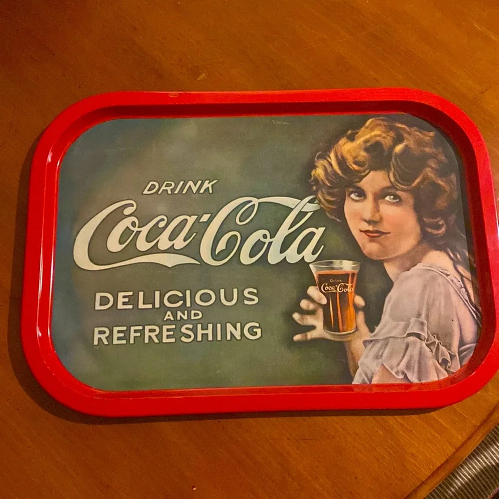 ‼️Vintage‼️ Drink Coco-Cola Refreshing Collector Serving Tray